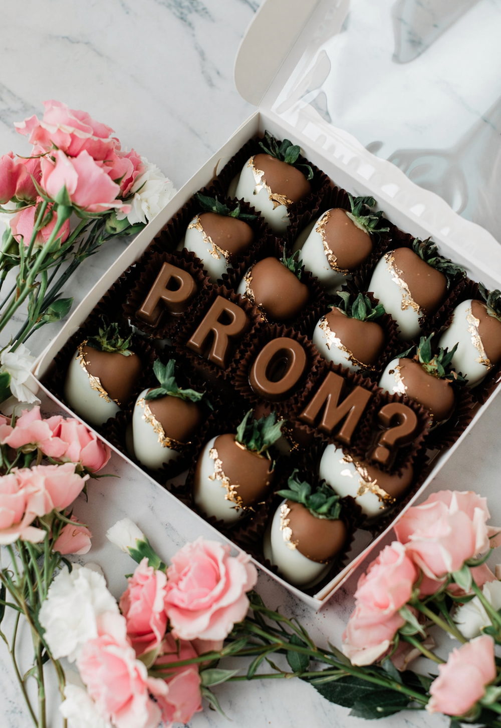Prom Proposal Chocolate Strawberries Box Toronto | Dip the Tip Desserts ...