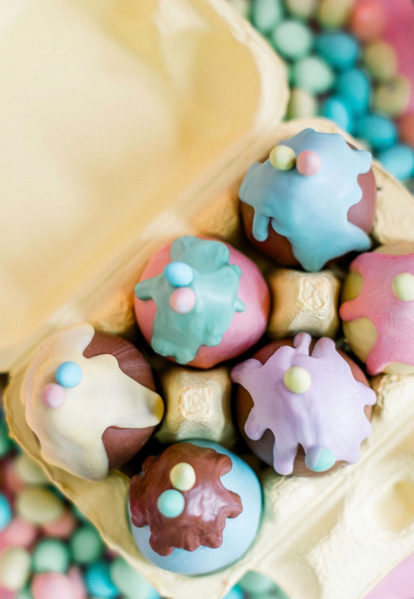 Easter Berry Box – Pastel Chocolate Dipped Strawberries