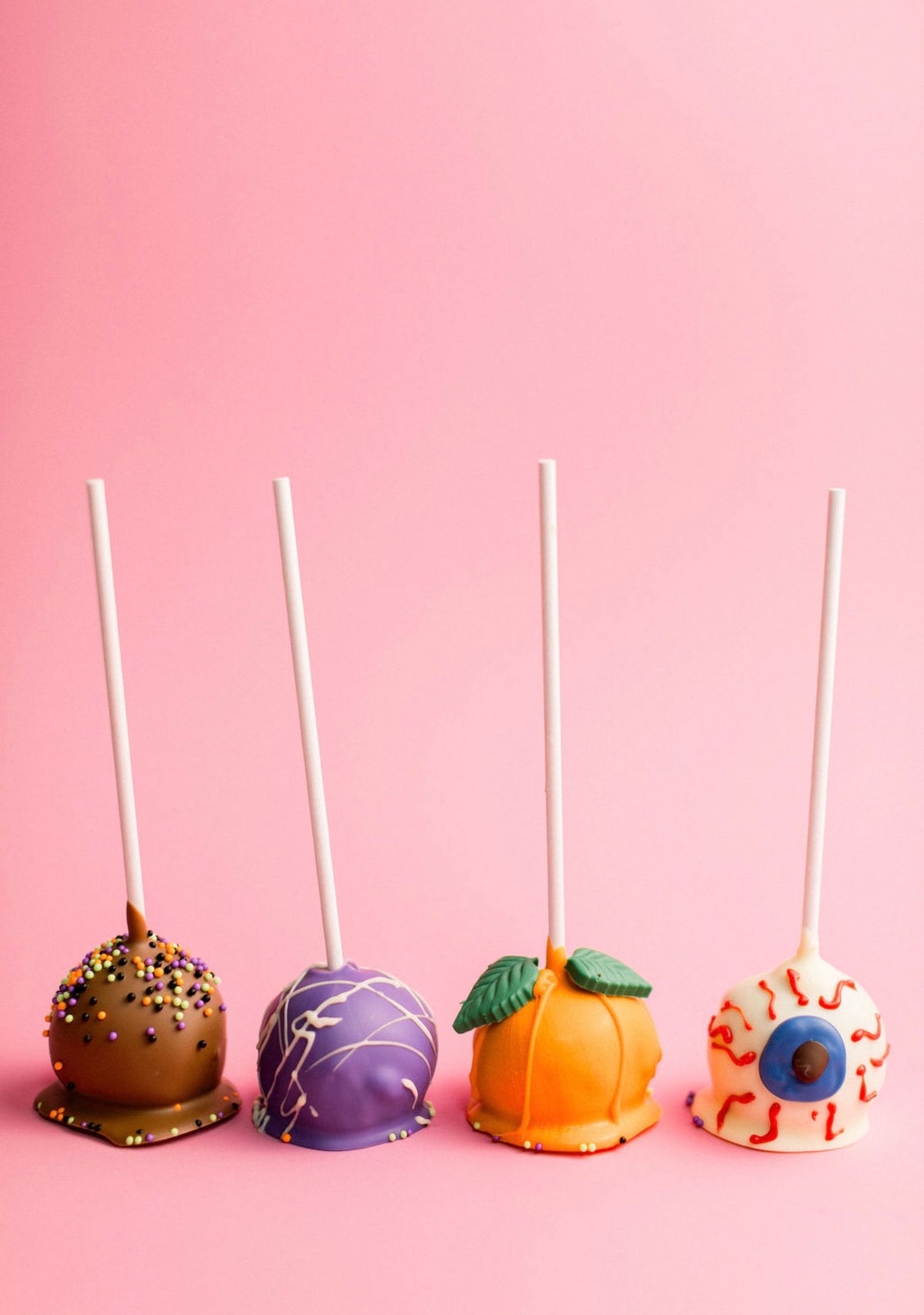 Halloween Cake Pops