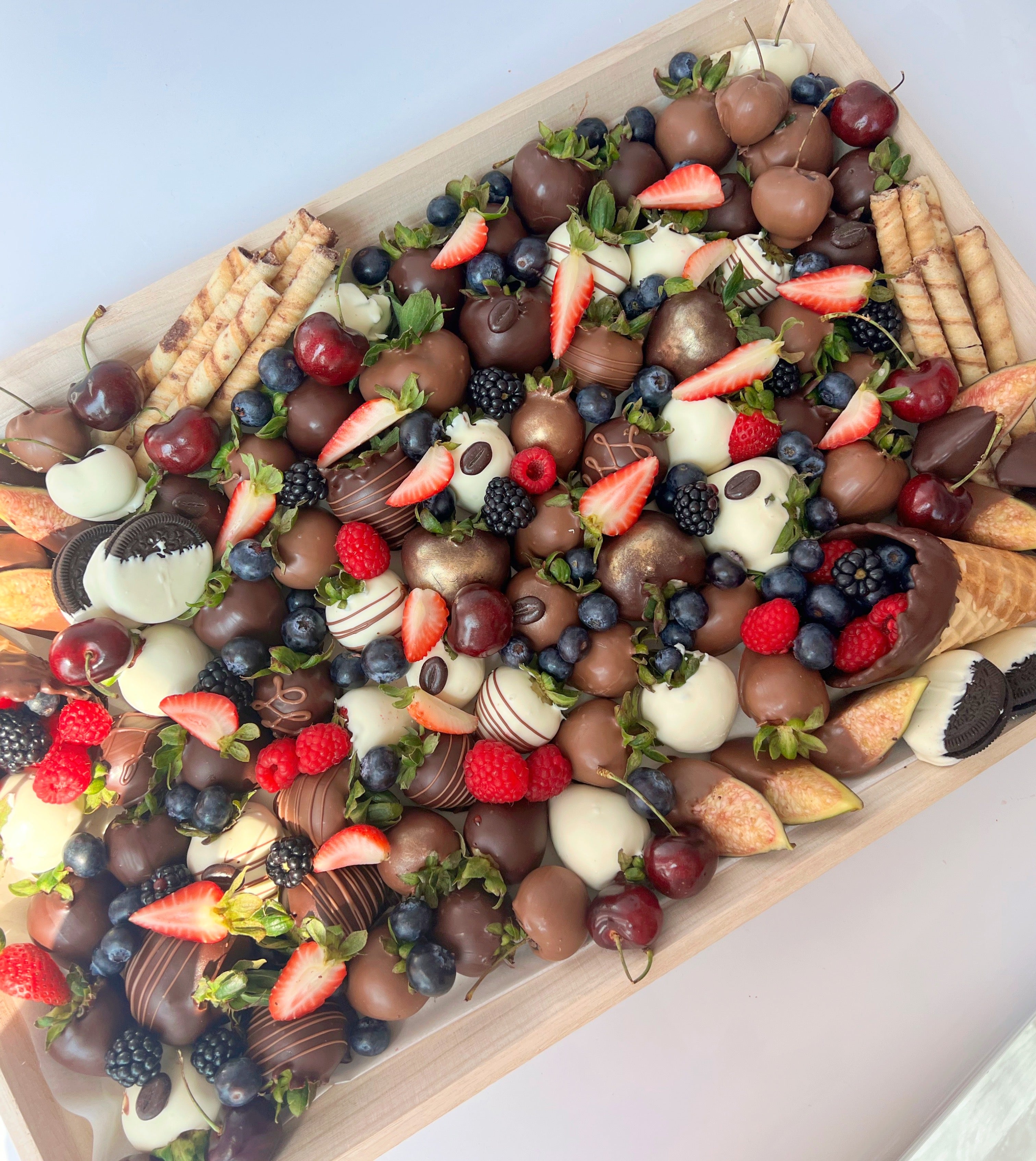 Chocolate Grazing Board Dip the Tip Deserts