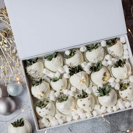 Eira Holiday Box
